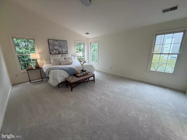 Alexandria, VA 22315,6001 WENDRON WAY