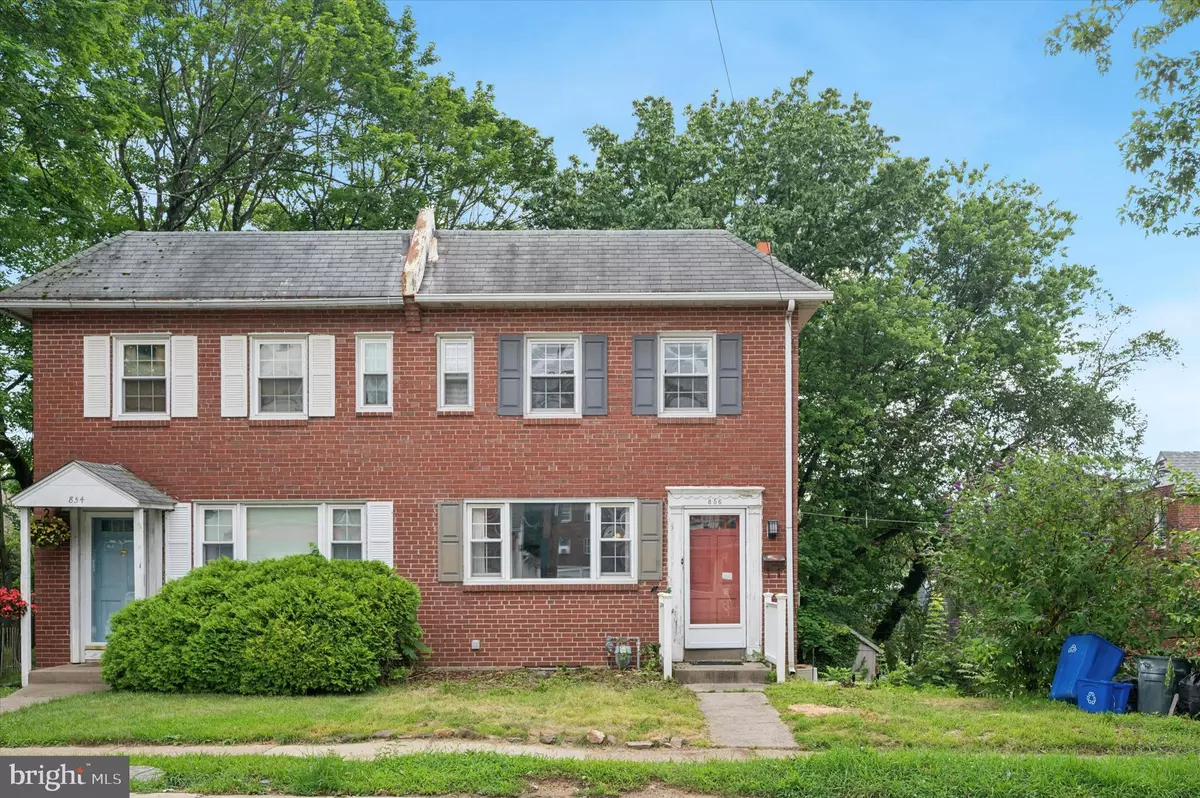 Media, PA 19063,856 N PROVIDENCE RD