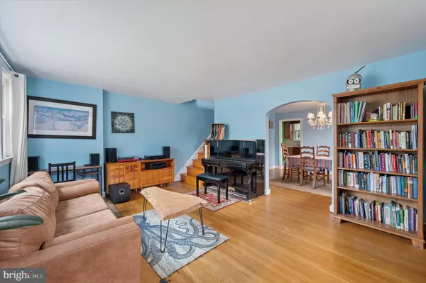Media, PA 19063,856 N PROVIDENCE RD