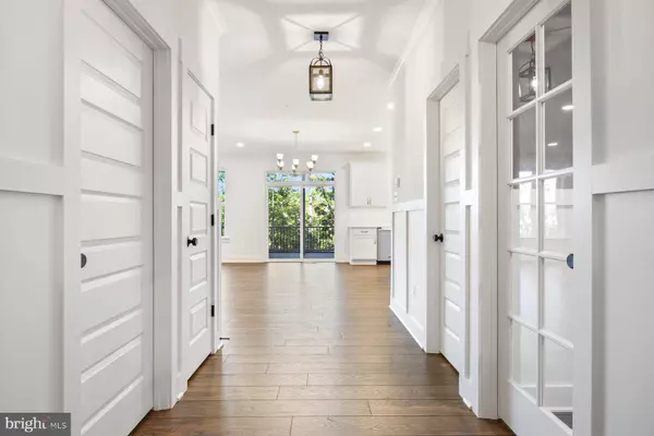 New Market, MD 21774,6804 OAKLEDGE CT