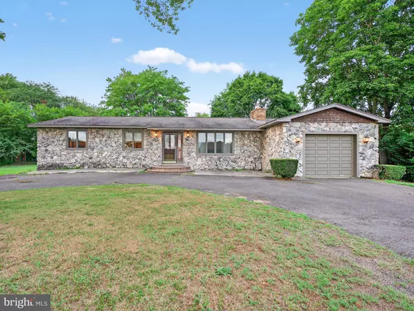 1318 SWEDESBORO RD, Monroeville, NJ 08343