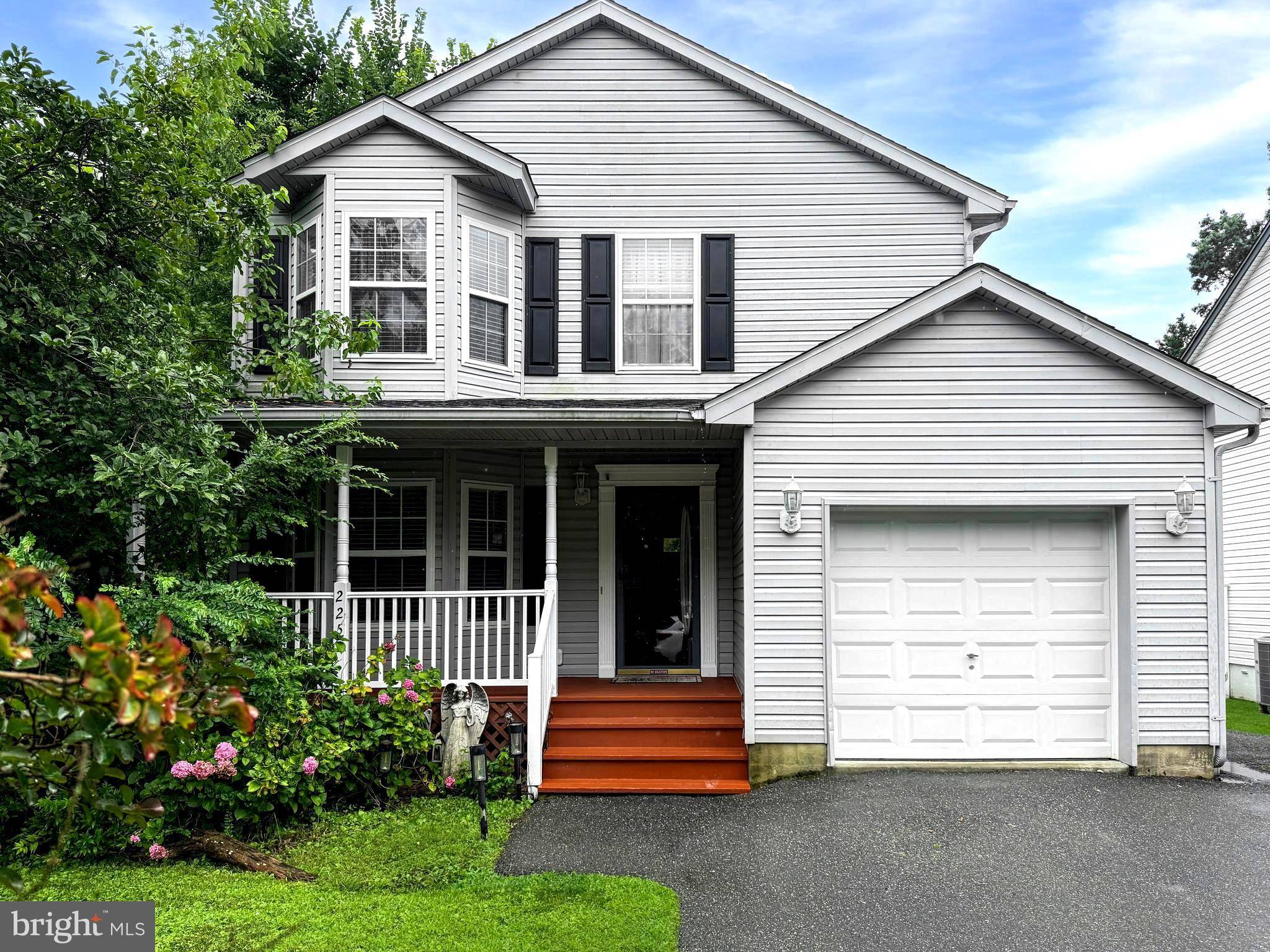 225 CADLE AVE, Edgewater, MD 21037