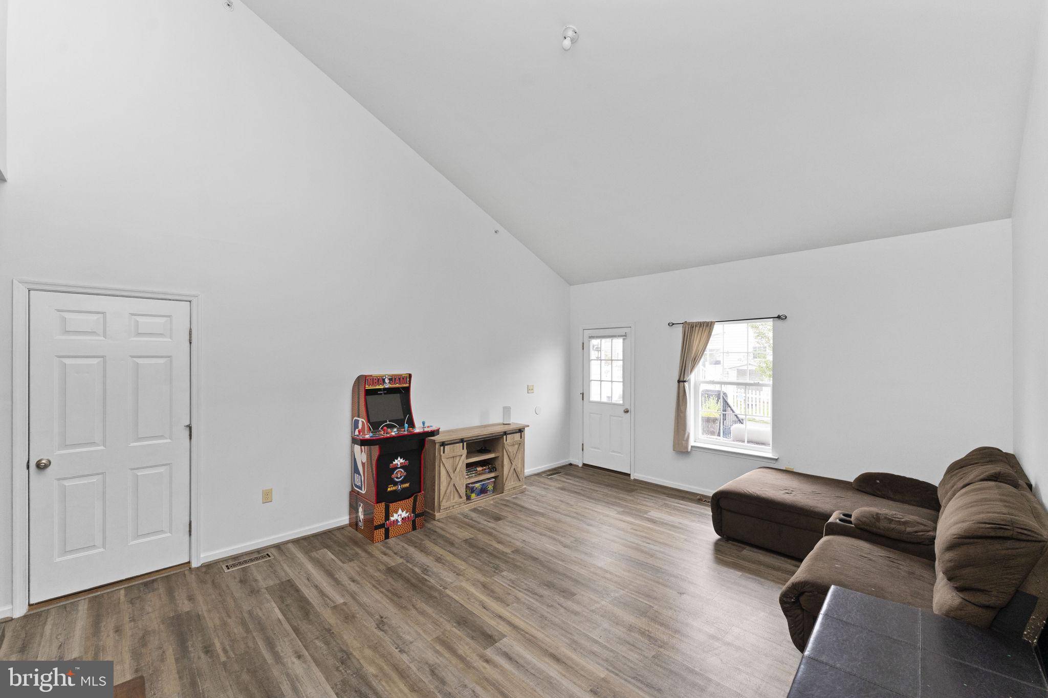 Pennsburg, PA 18073,2127 HIDDEN MEADOWS AVE