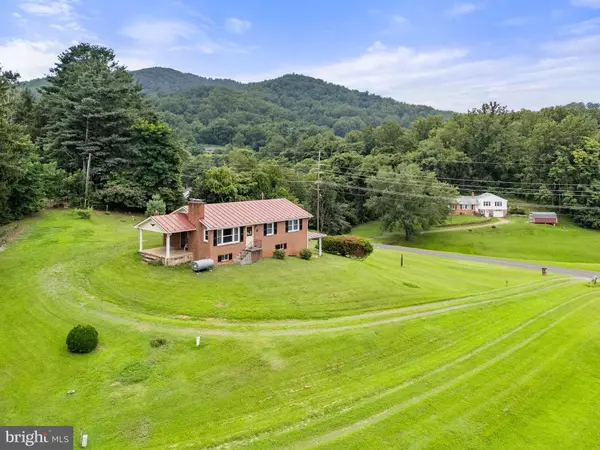 Sperryville, VA 22740,27 ATKINS RD