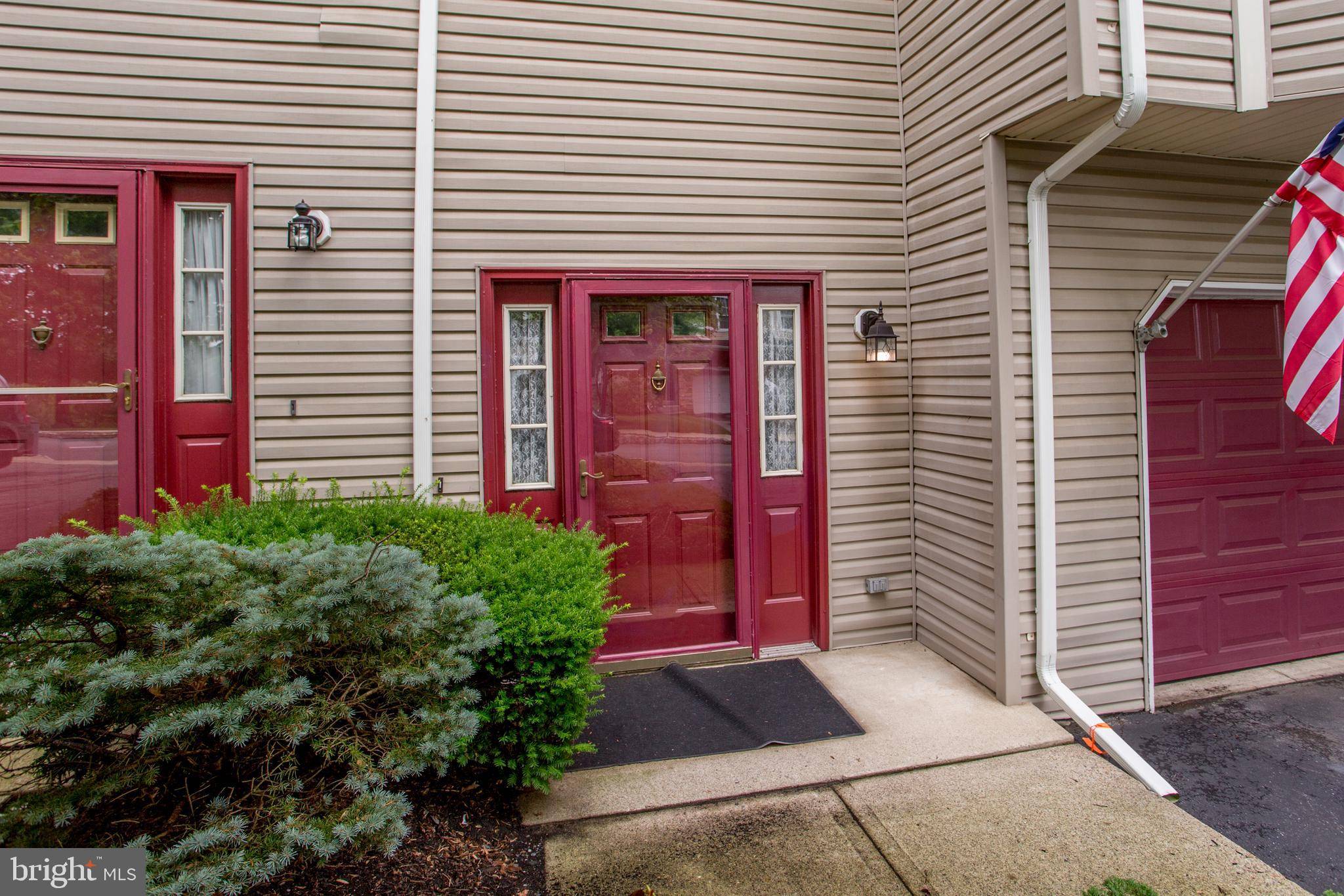 Washington, NJ 07882,42 WINGED FOOT LN