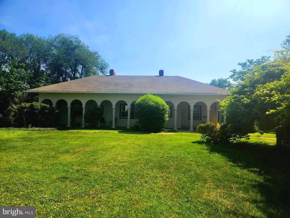 Front Royal, VA 22630,422 LAURA VIRGINIA HALE PLACE
