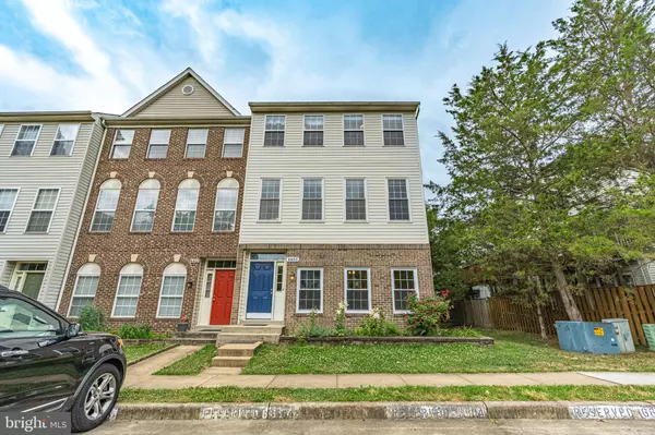 6600 CHARLES GREEN SQ, Alexandria, VA 22315