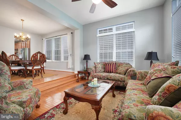 Alexandria, VA 22306,7512 LINDBERG DR