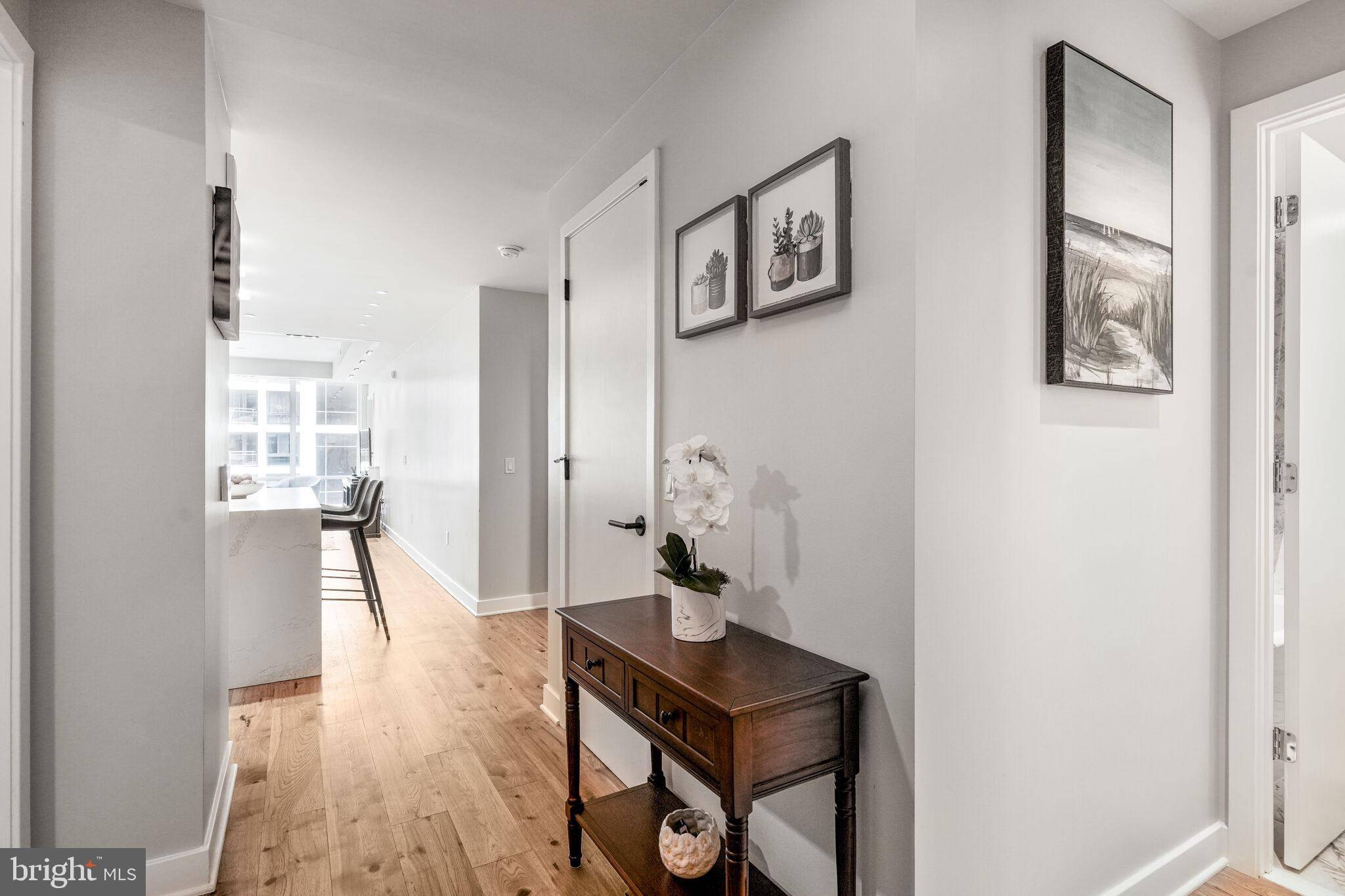 Arlington, VA 22209,1781 N PIERCE ST #303