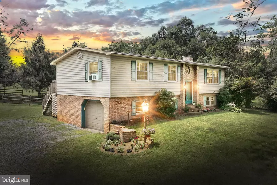 2425 EAST BERLIN RD, East Berlin, PA 17316