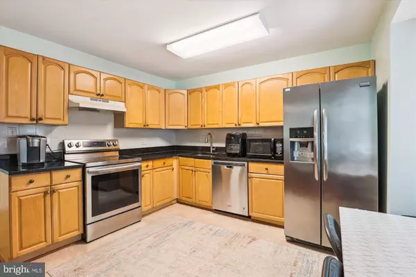 Vienna, VA 22181,3024 SUGAR LN