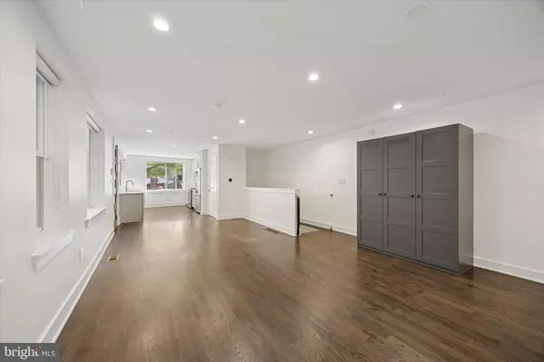 Philadelphia, PA 19147,1022-24 S 2ND ST #7