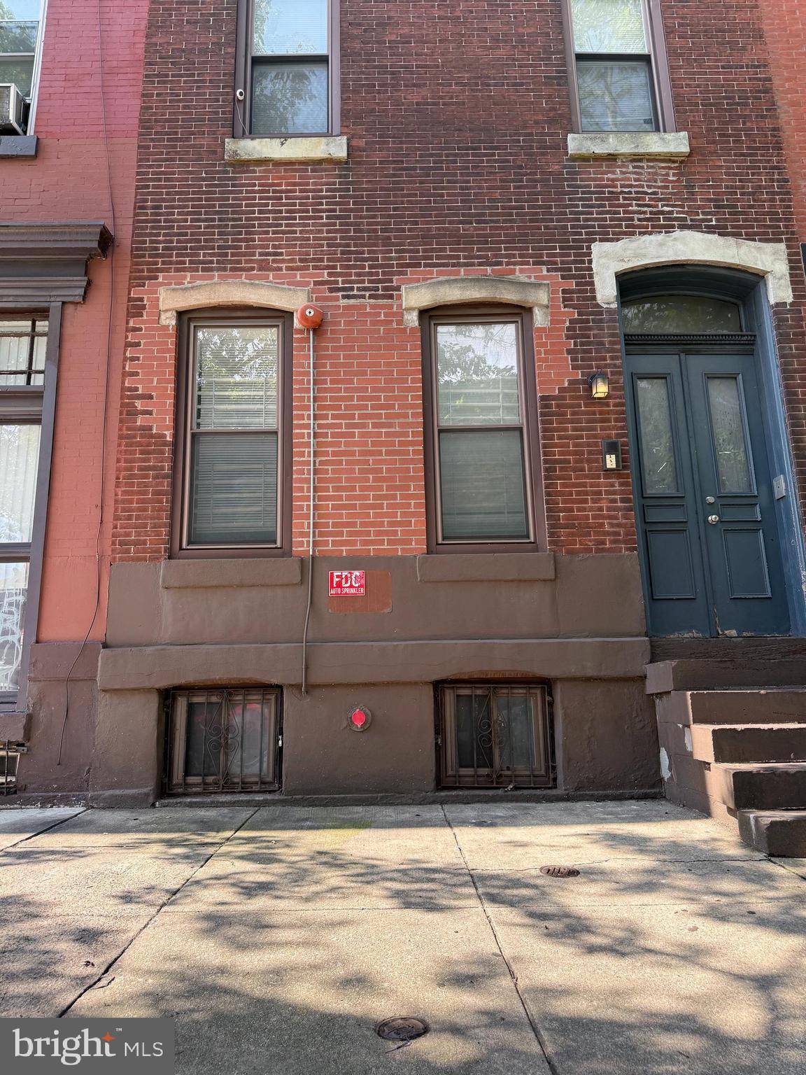 Philadelphia, PA 19121,1704 W DIAMOND ST