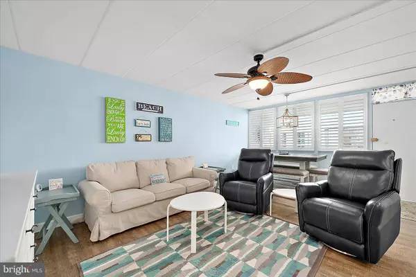 Ocean City, MD 21842,12605 ASSAWOMAN DR #302