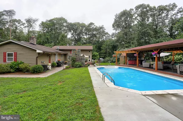 Pasadena, MD 21122,210 PINEWOOD DR