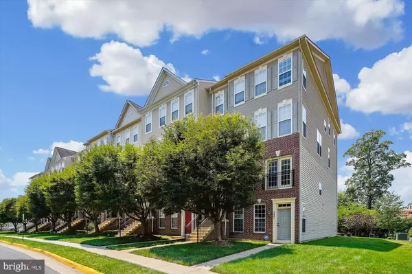 15551 JOHN DISKIN CIR, Woodbridge, VA 22191