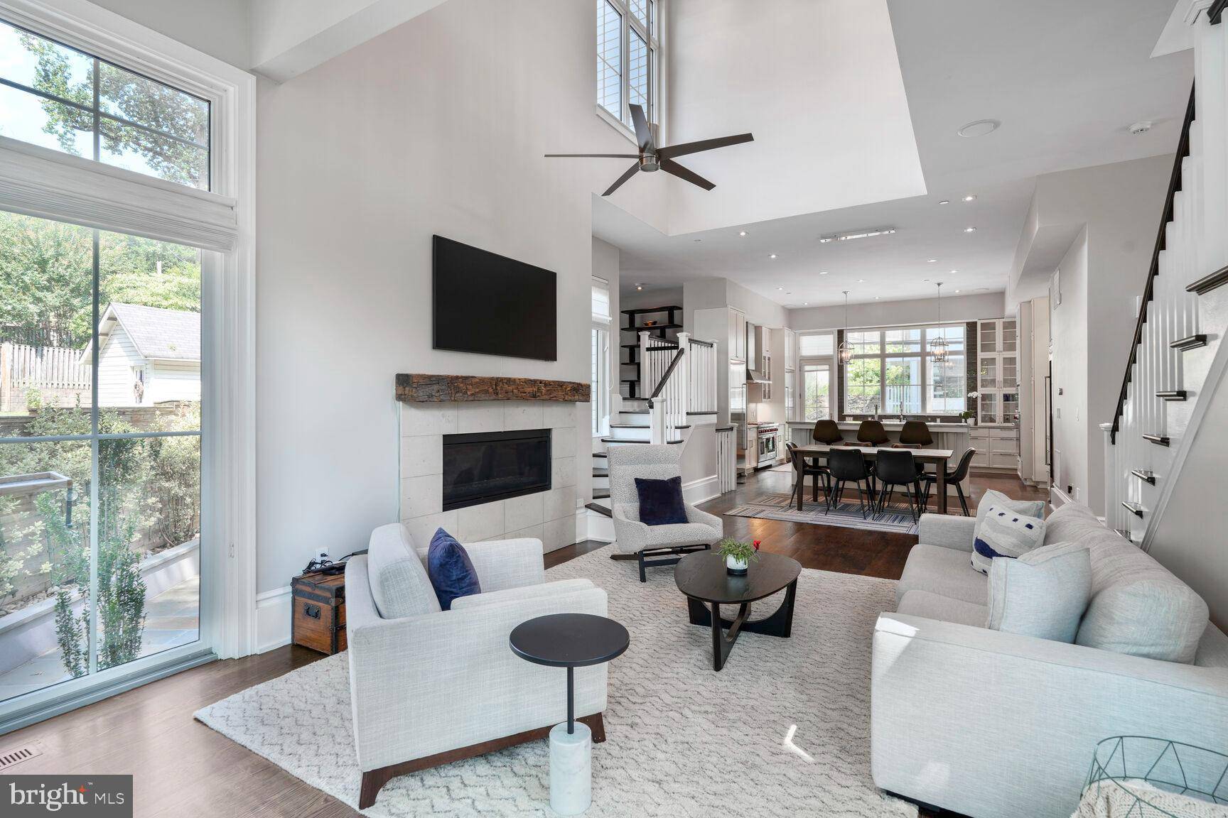Washington, DC 20016,4964 ESKRIDGE TER NW