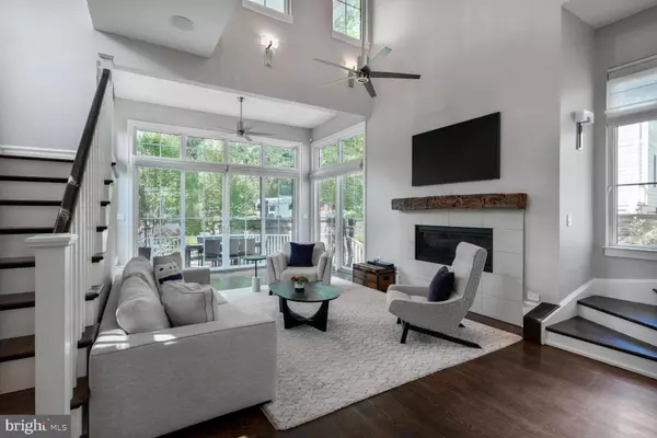 Washington, DC 20016,4964 ESKRIDGE TER NW