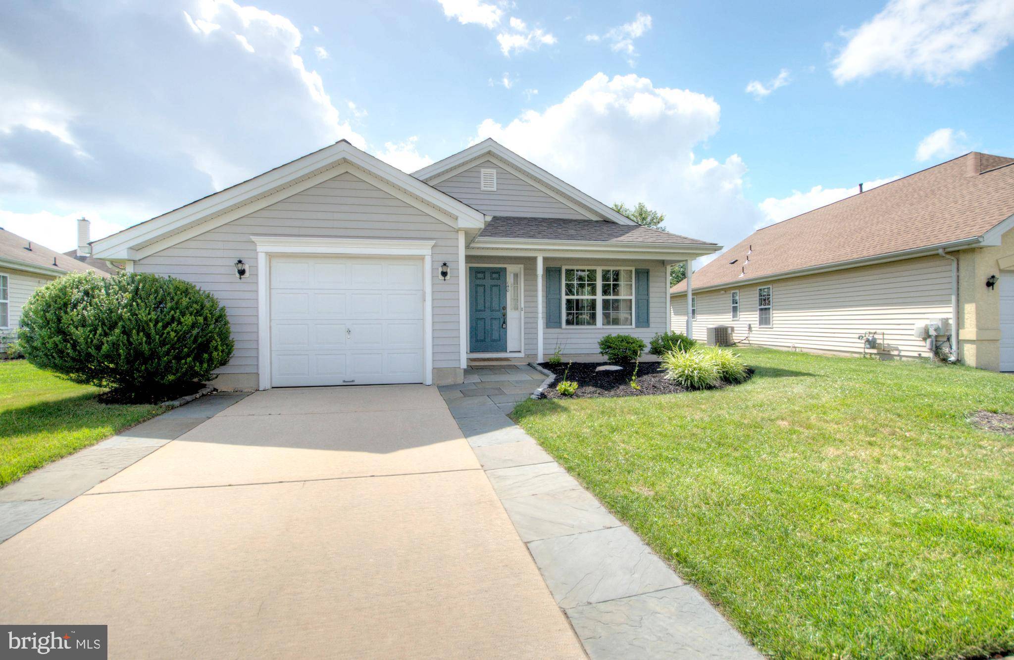 140 SANDPIPER LN, Thorofare, NJ 08086