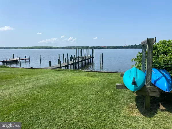 Essex, MD 21221,306 RIVERSIDE DR