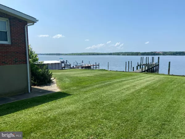 Essex, MD 21221,306 RIVERSIDE DR