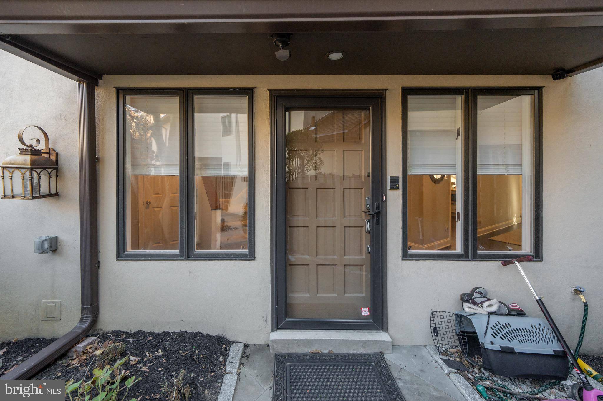 Ardmore, PA 19003,10 LLANFAIR RD #11
