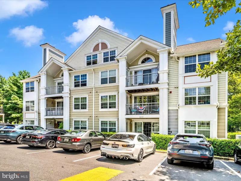 122 KENDRICK PL #122-24, Gaithersburg, MD 20878