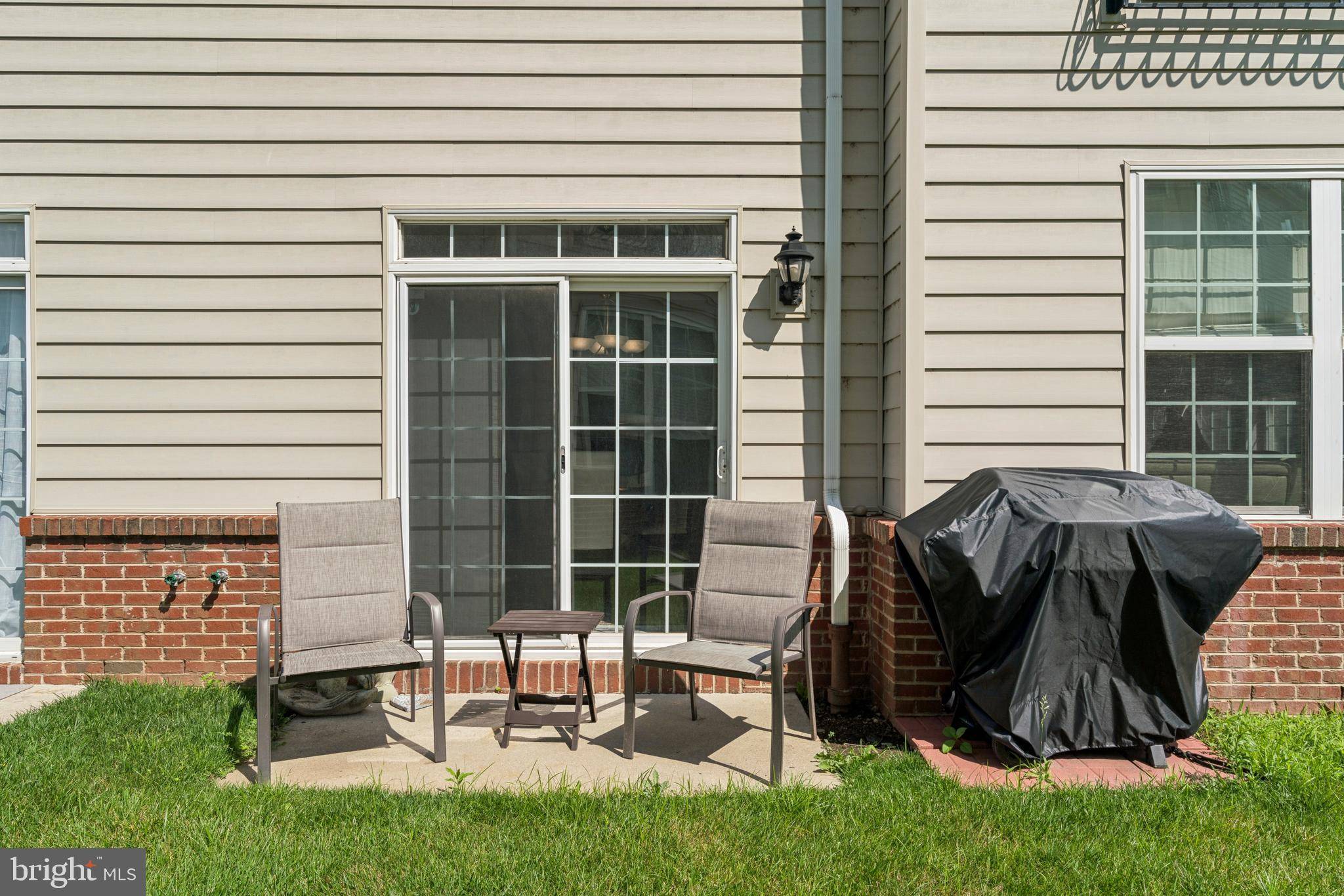 Philadelphia, PA 19145,3301 CAPRI DR