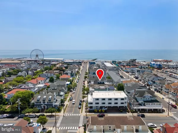 Ocean City, NJ 08226,810 E 7TH ST #UNIT 4 - TOP FLOOR