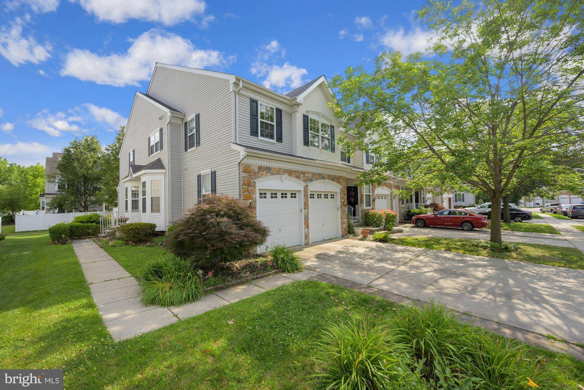 33 WEAVER DR, Marlton, NJ 08053