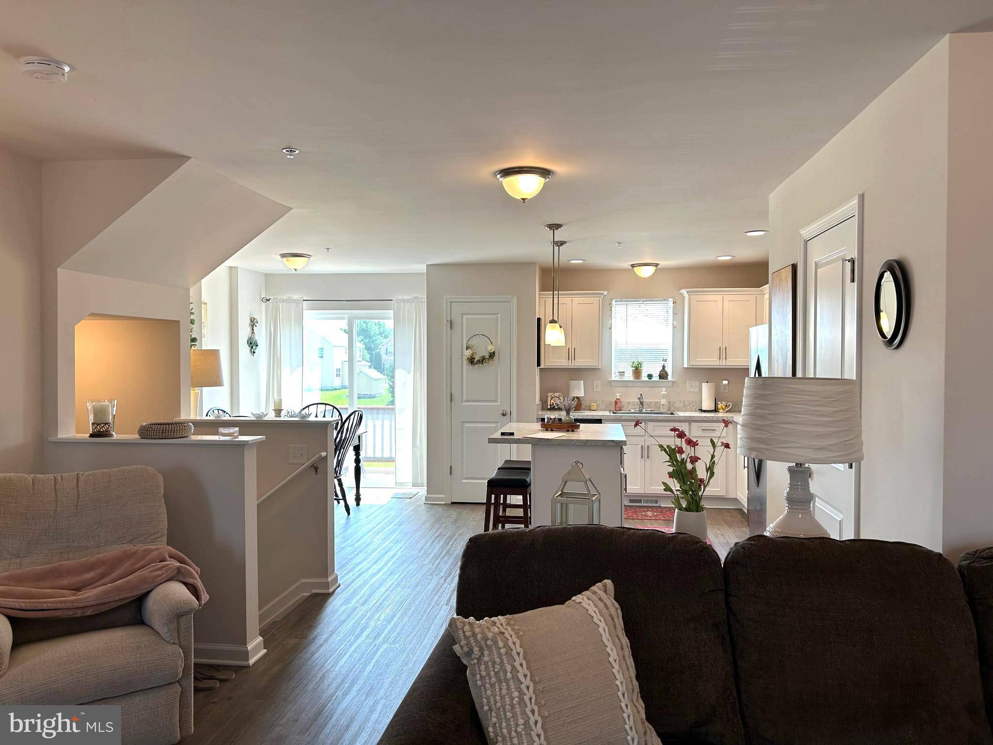 York, PA 17408,11 LANDING PL