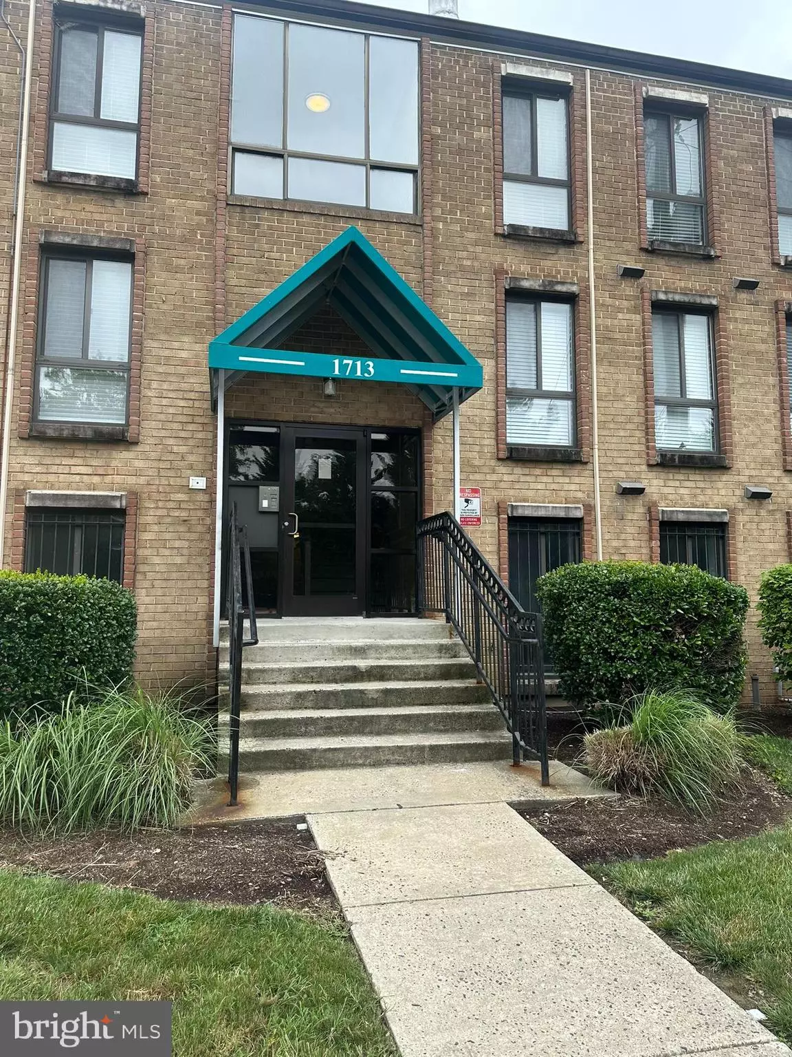 Washington, DC 20020,1713 GAINESVILLE ST SE #101