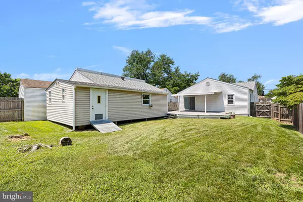 New Castle, DE 19720,18 HILLVIEW AVE