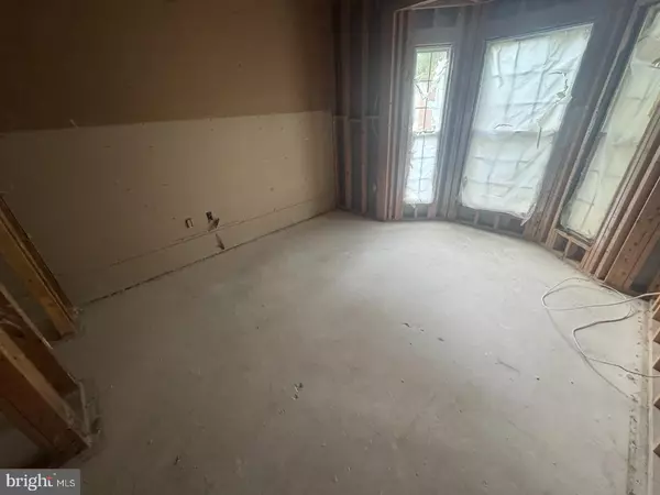 Owings Mills, MD 21117,5206 STONE SHOP CIR #5206