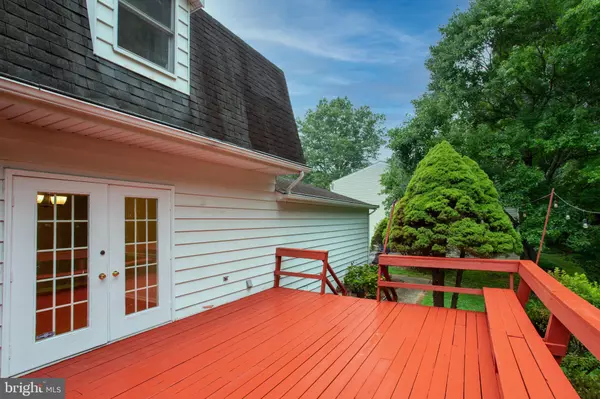 Waldorf, MD 20603,3084 EUTAW FOREST DR