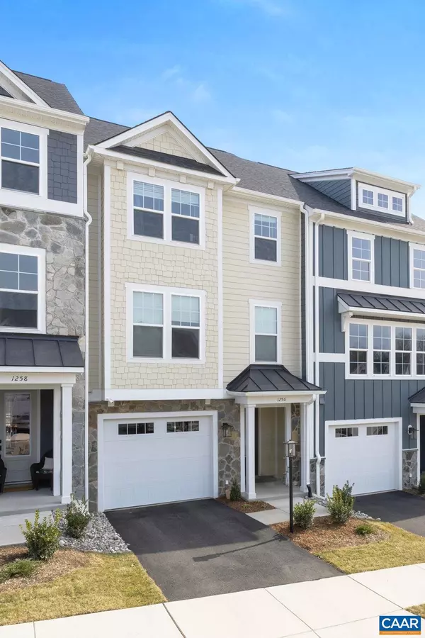 Charlottesville, VA 22901,3036 FARROW CIR
