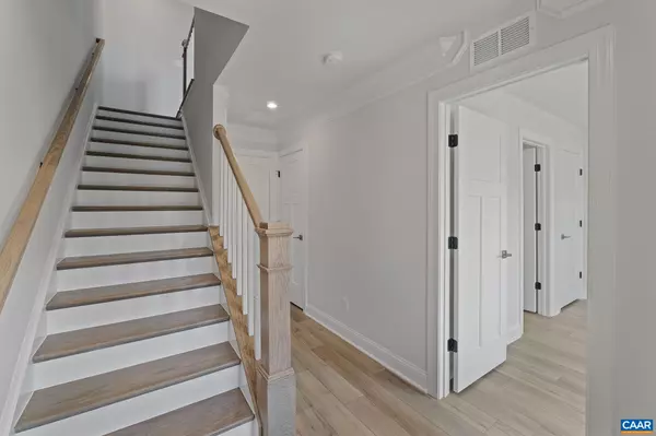 Charlottesville, VA 22901,66 HILAH LN