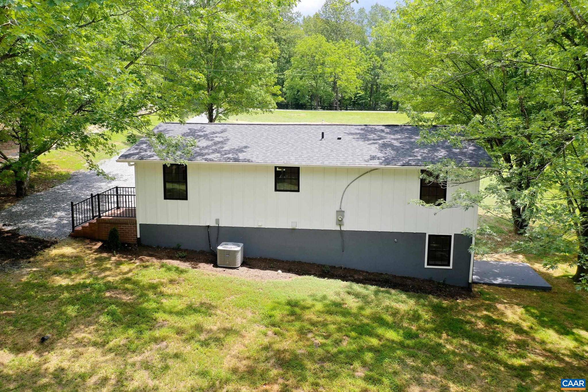 Afton, VA 22920,1038 SMITH RD