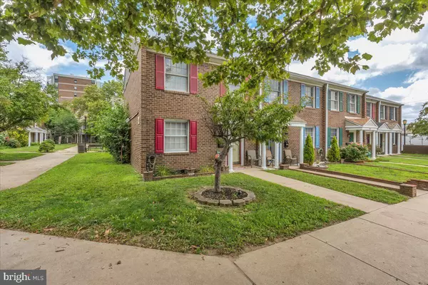 Camden, NJ 08103,101 BENSON CT