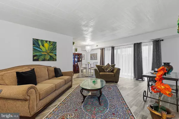 Falls Church, VA 22041,6143 LEESBURG PIKE #104