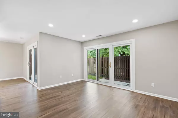 Mount Laurel, NJ 08054,9A E DAISY LN #A