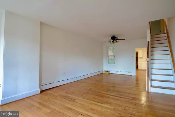 Wilmington, DE 19805,739 S HARRISON ST