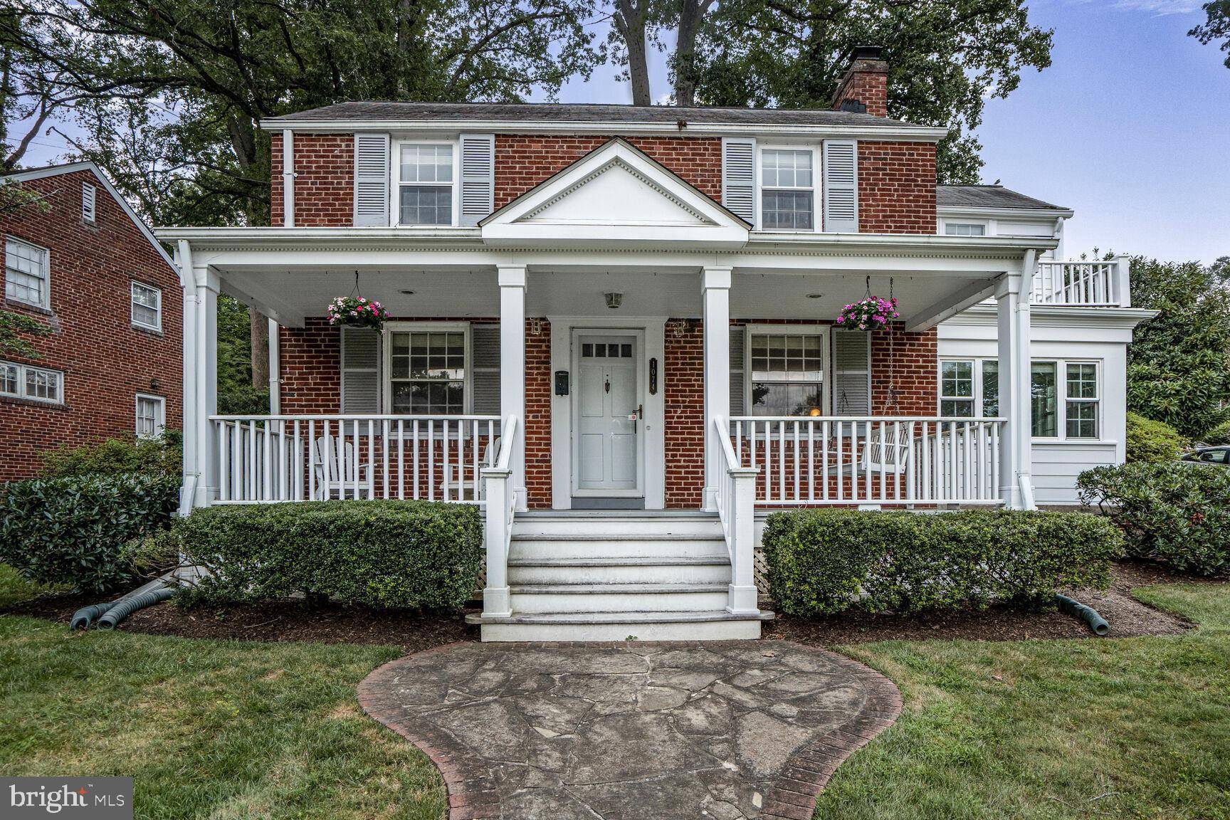 Arlington, VA 22205,1074 N OHIO ST
