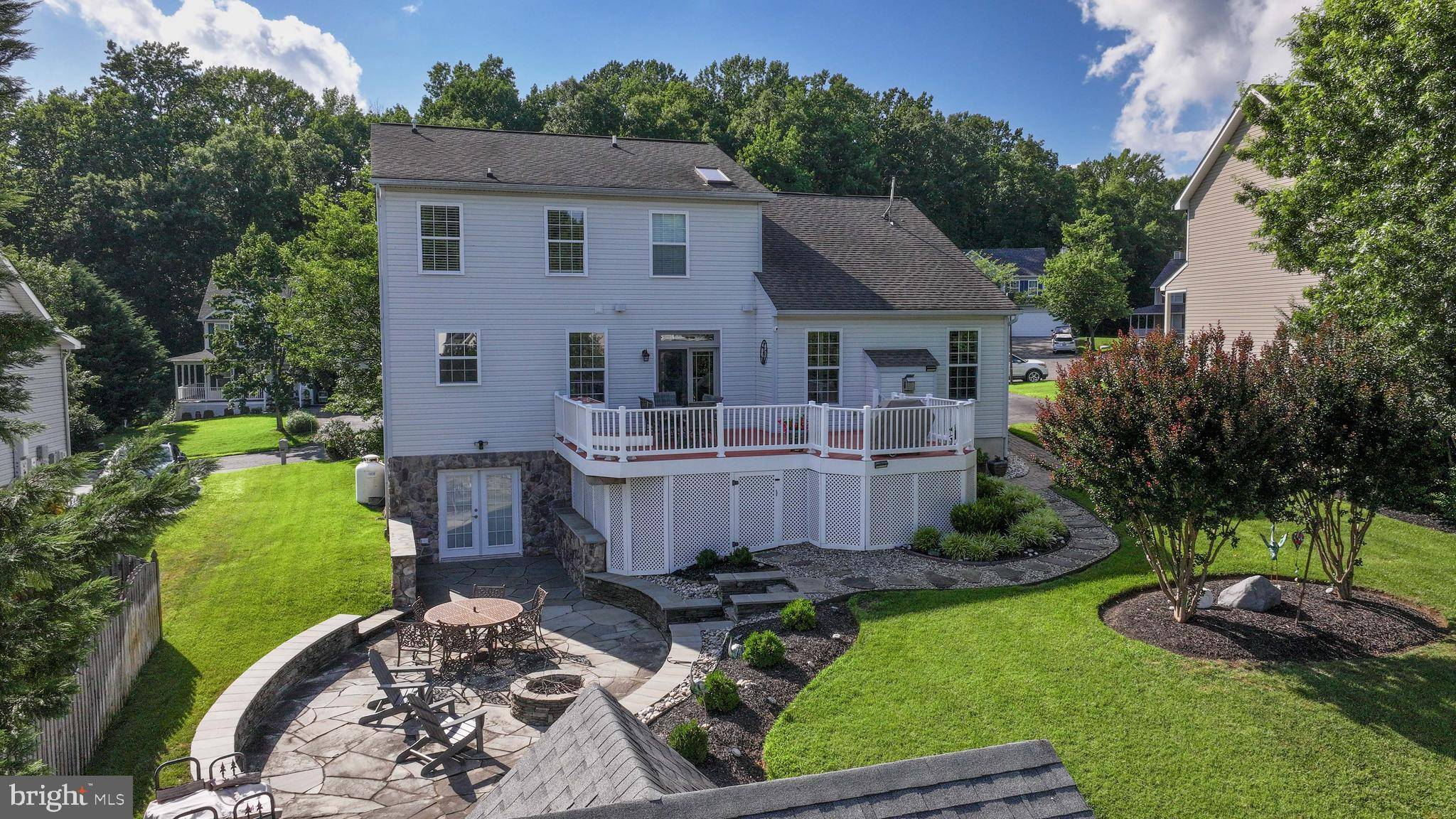 Edgewater, MD 21037,855 CLAMSHELL CT