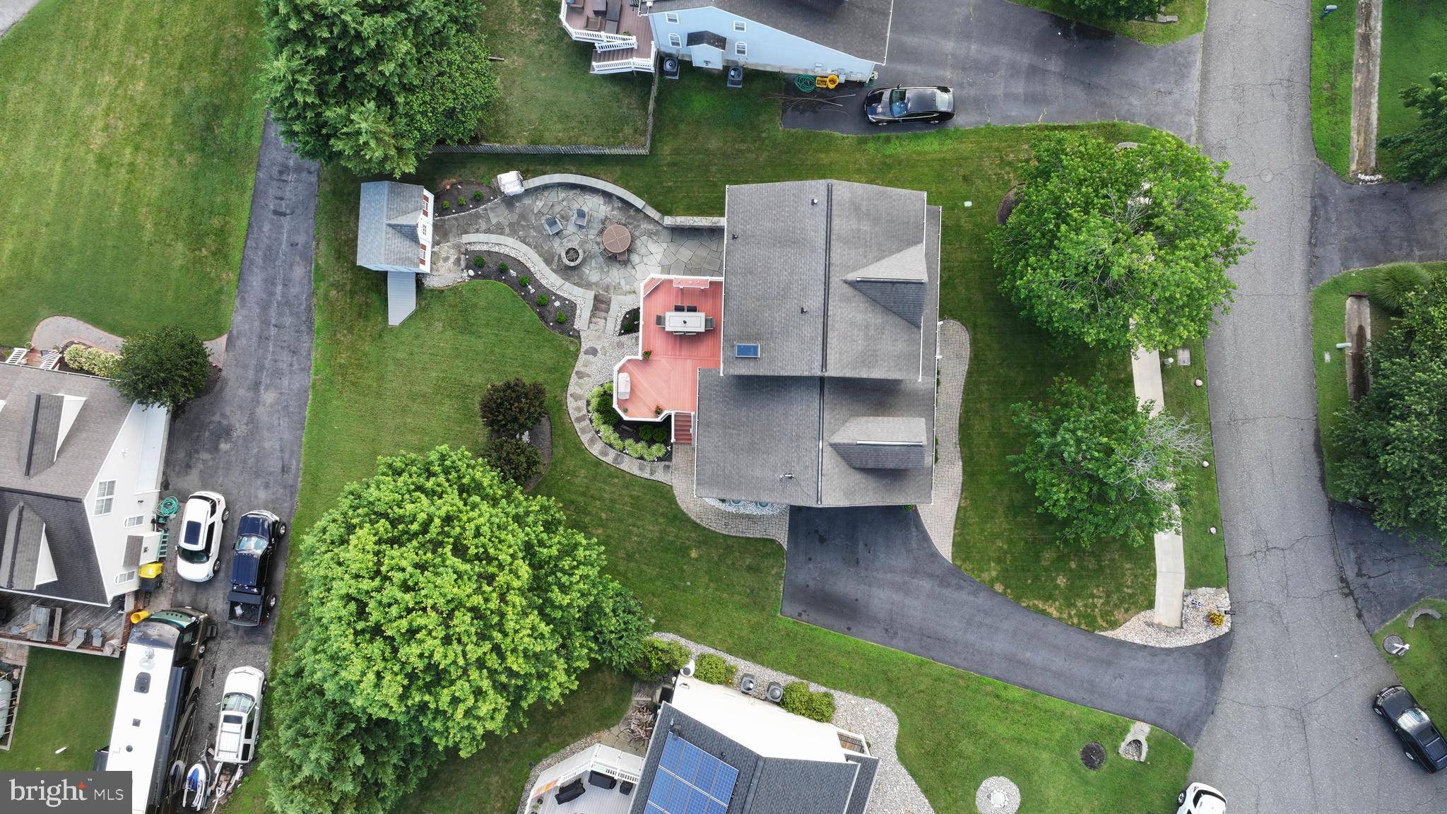 Edgewater, MD 21037,855 CLAMSHELL CT