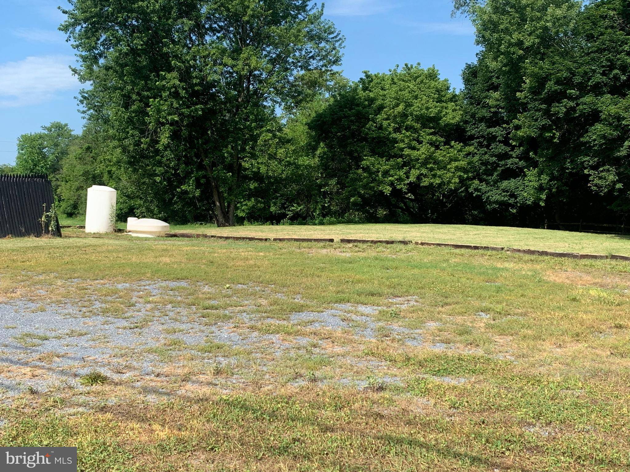 Mount Holly Springs, PA 17065,1450 HOLLY PIKE