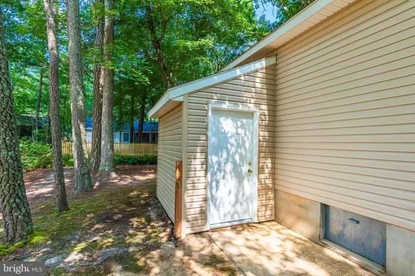 Ocean Pines, MD 21811,1040 OCEAN PKWY