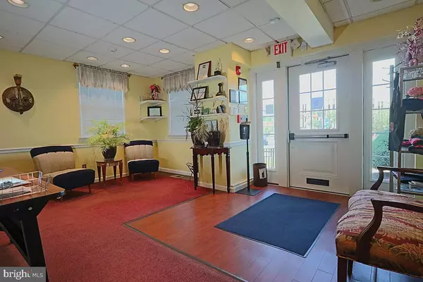 Jenkintown, PA 19046,766 OLD YORK RD