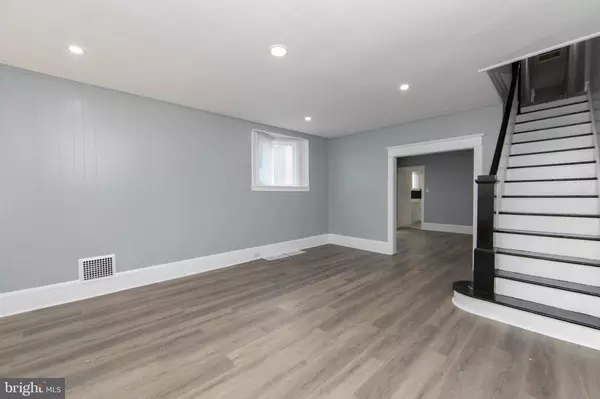 Camden, NJ 08103,513 BENSON ST