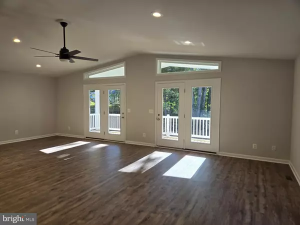 Front Royal, VA 22630,211 DOGWOOD FARM RD